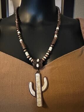 EMMA Squash Blossom Cactus Necklace in Ivory & Copper